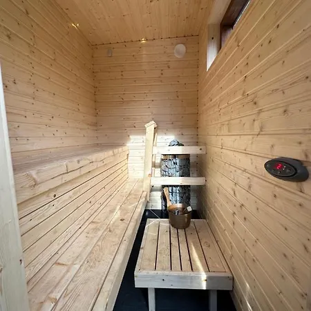 Moekki Chalet Kirkkonummi