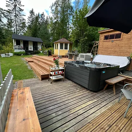 Moekki 木屋 基尔科努米