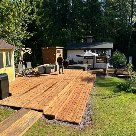 Moekki * 基尔科努米